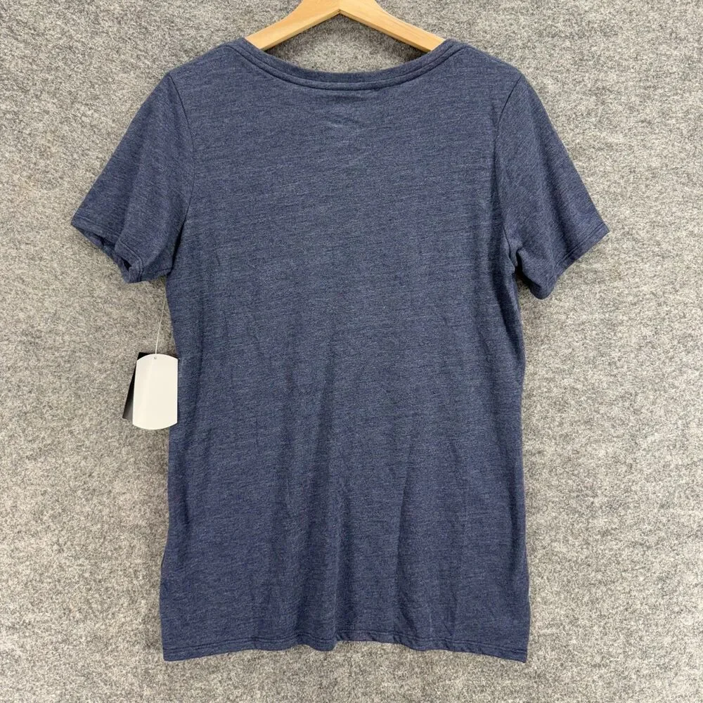 New Nike Activewear T-Shirt Women L Large Blue The Nike Tee Short Sleeve Cotton
